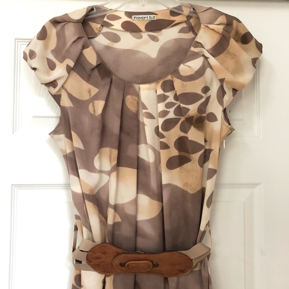 European Designer Favori Silky Belted Dress - Picture 12 of 16